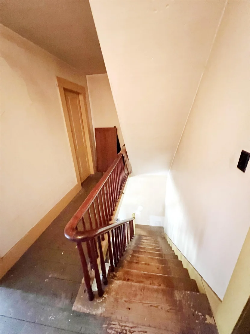 Photo of 15 Burke