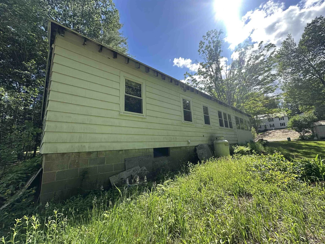 Photo of 85 Holt