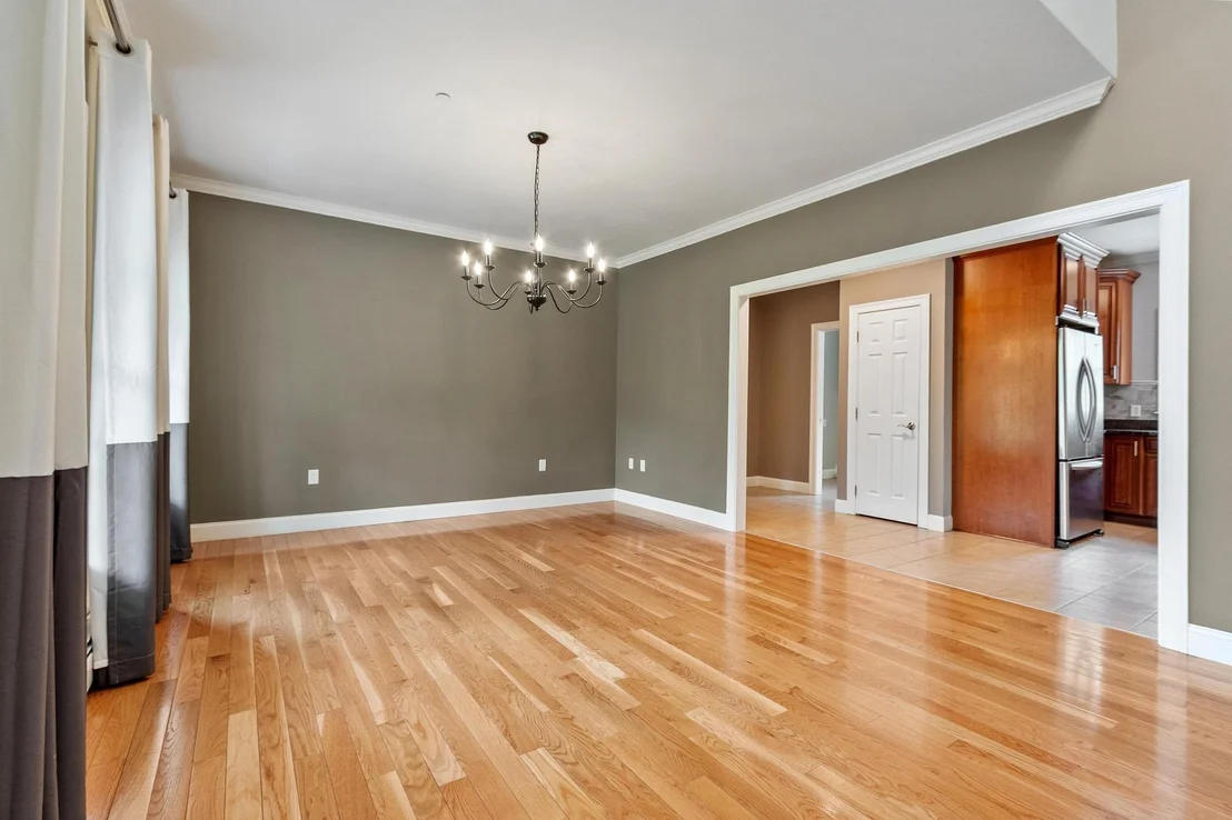 Photo of 62 Monadnock