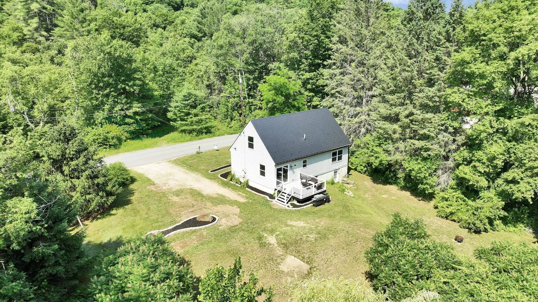 Photo of 229 Back Ashuelot