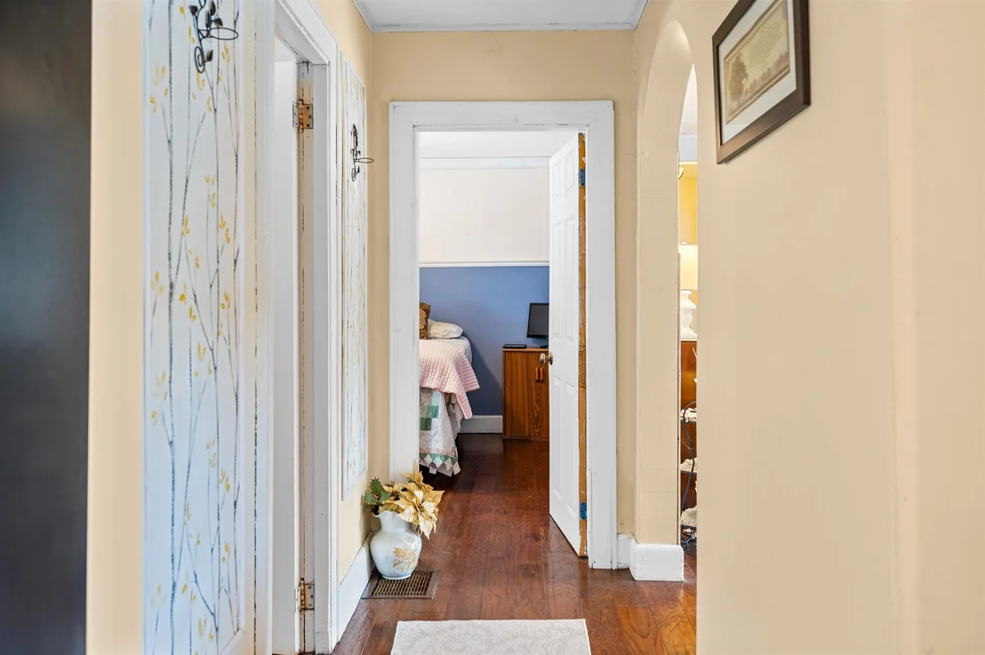 Photo of 684 Union Brook