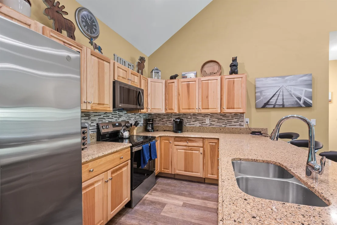 Photo of 177 Alpstrausse
