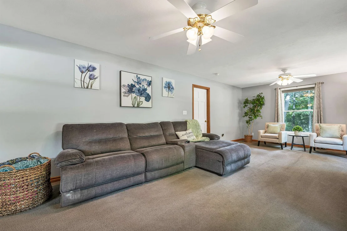 Photo of 6 Ridgewood