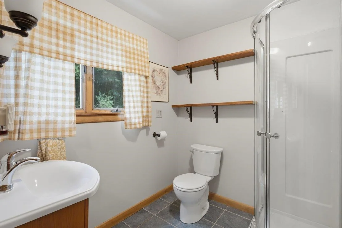 Photo of 87 B Hill