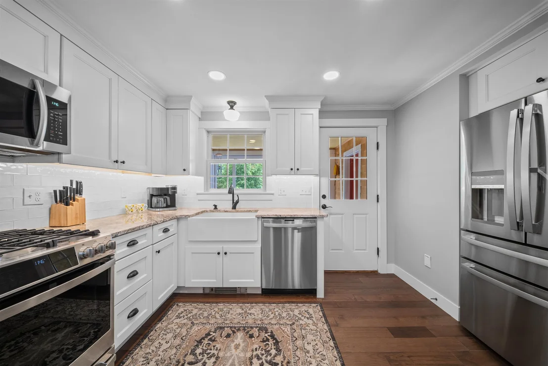 Photo of 232 Dover Point