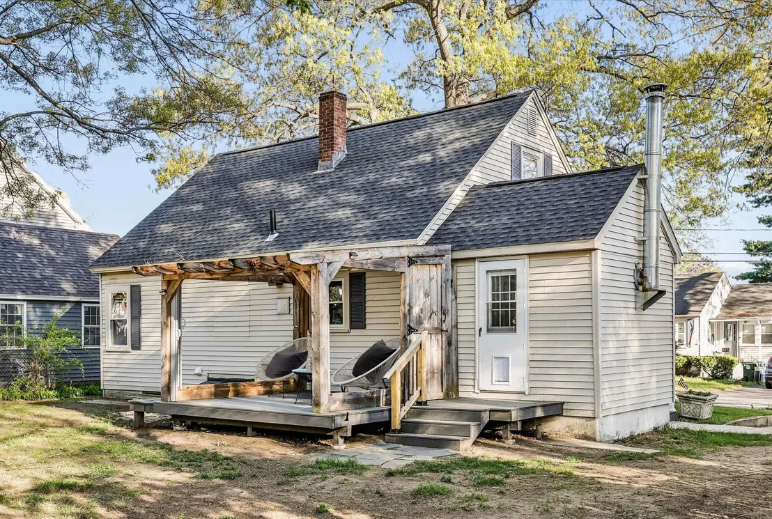 Photo of 232 Seames