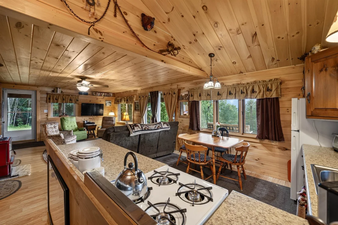 Photo of 42 Mountain View