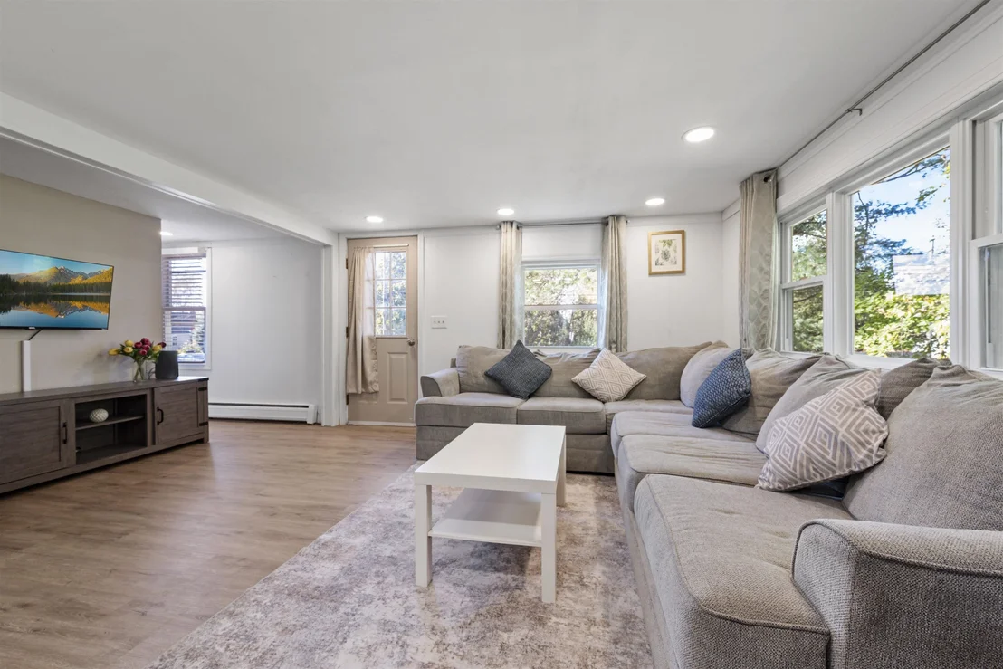 Photo of 188 Stratton