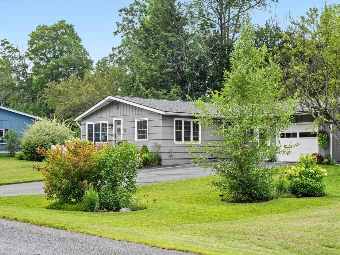 Photo of 5 Spruce