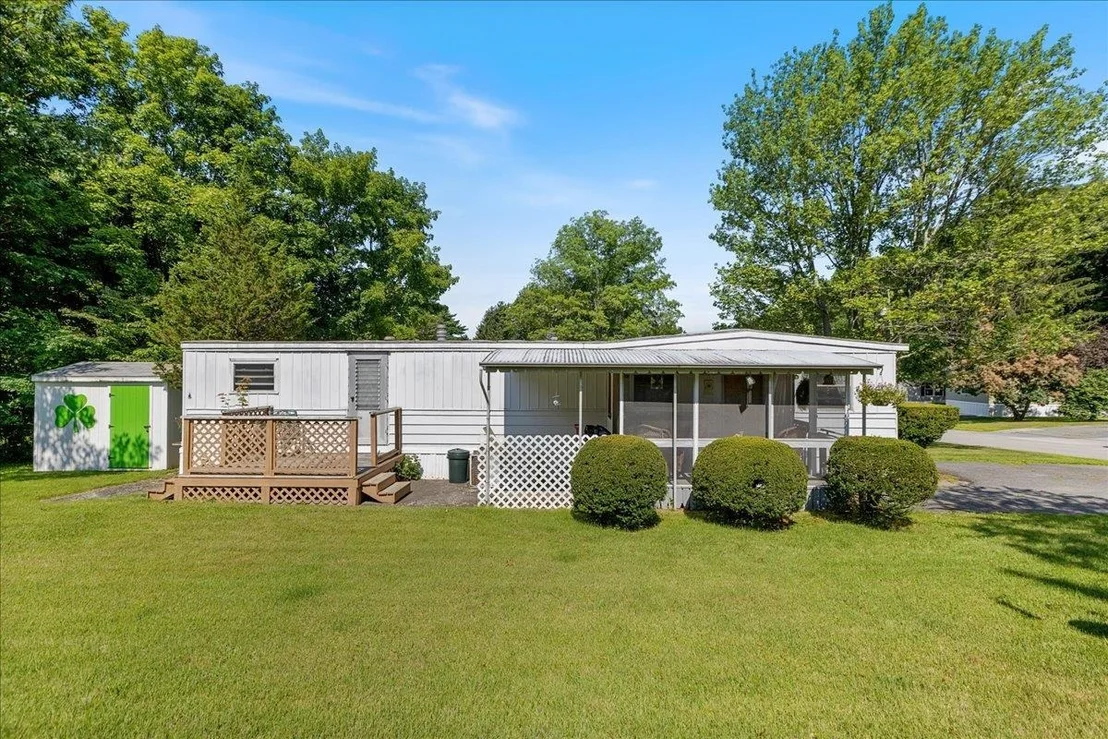 Photo of 99 Hayes Mobile Home
