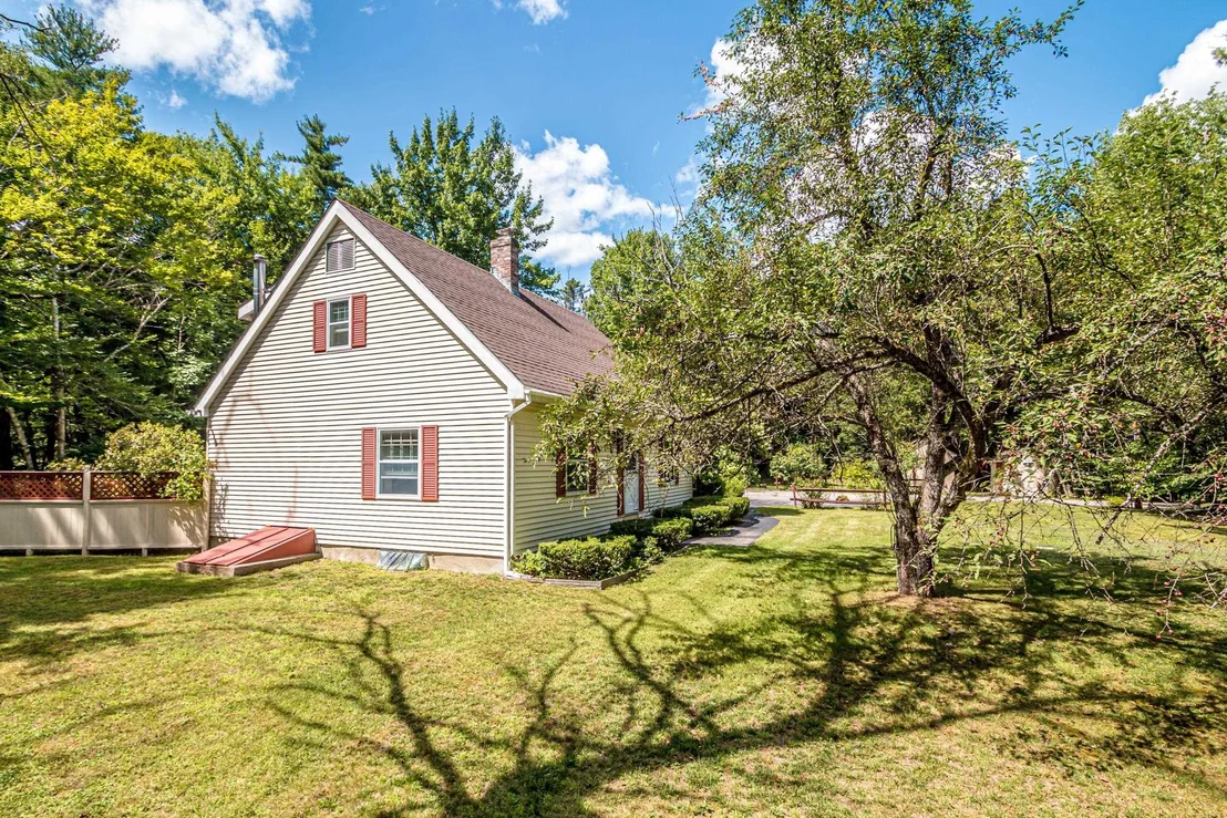 Photo of 141 Red Eagle Brook