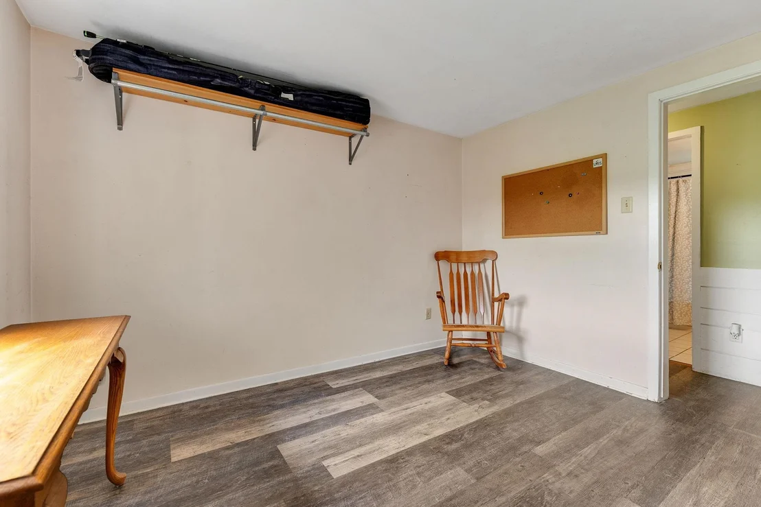 Photo of 387 Foote Brook