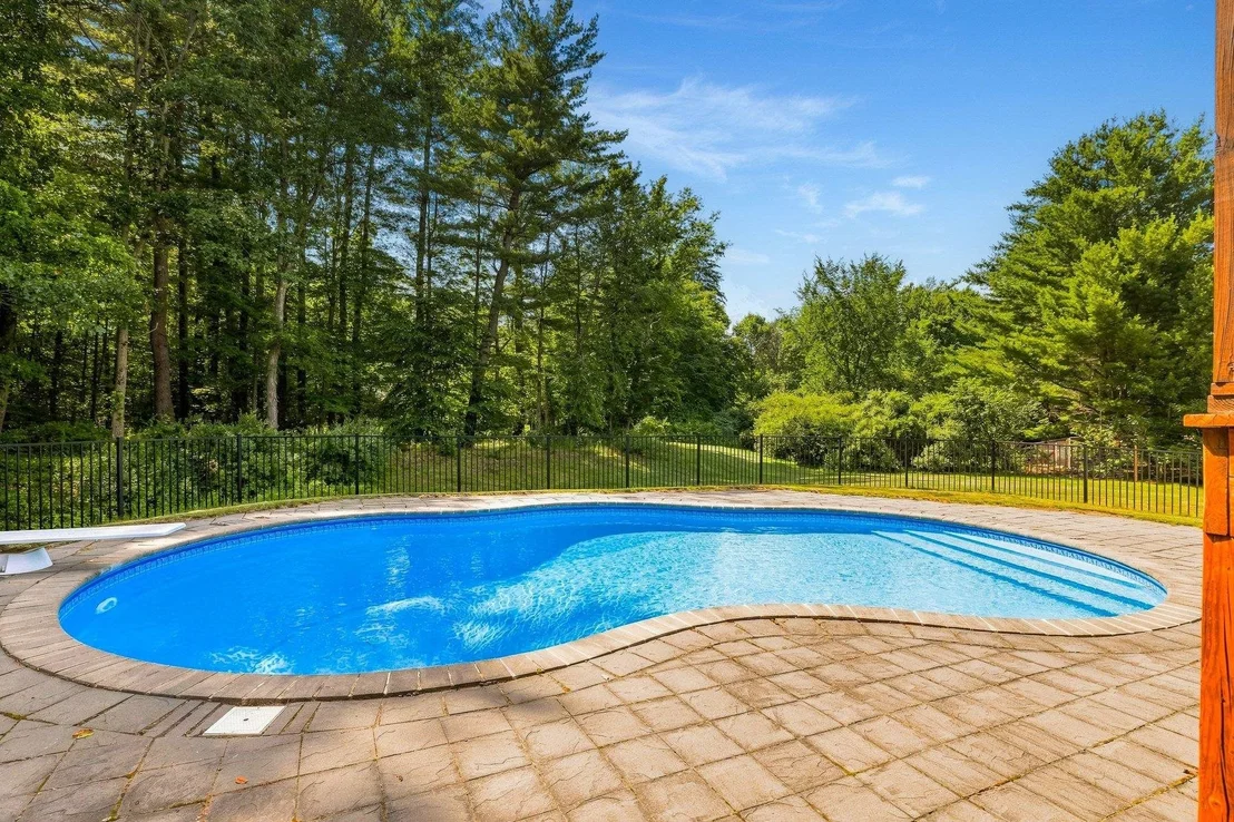 Photo of 23 Birnum Woods