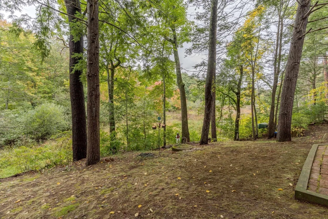 Photo of 95 Riverside