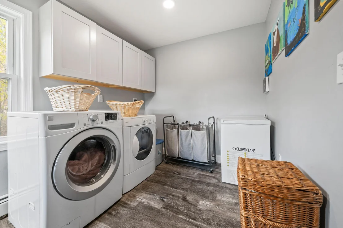 Photo of 193 Willow