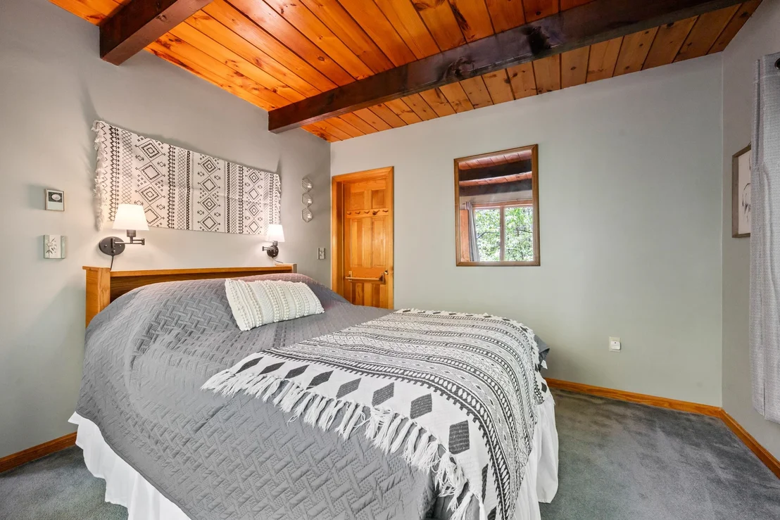 Photo of 275 Glen Ledge