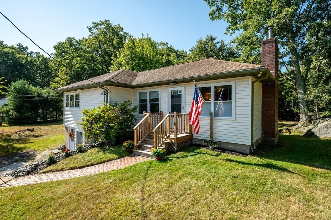 Photo of 429 Old Dover