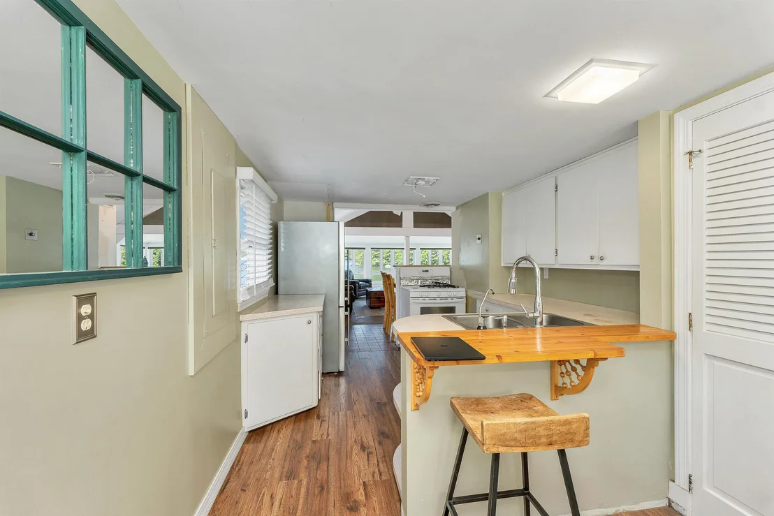 Photo of 93 Conleys Grove