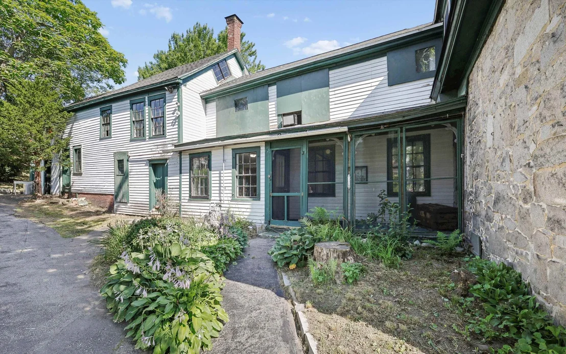 Photo of 47 N Spring