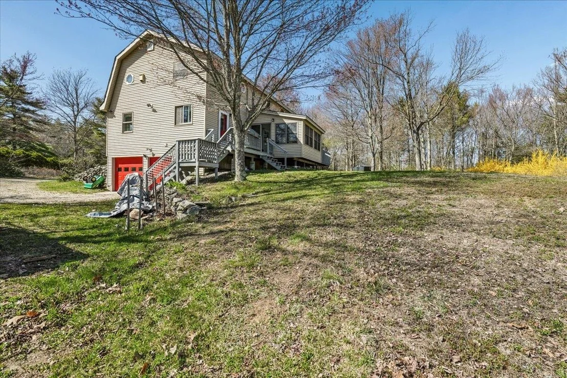 Photo of 326 Lockes Hill