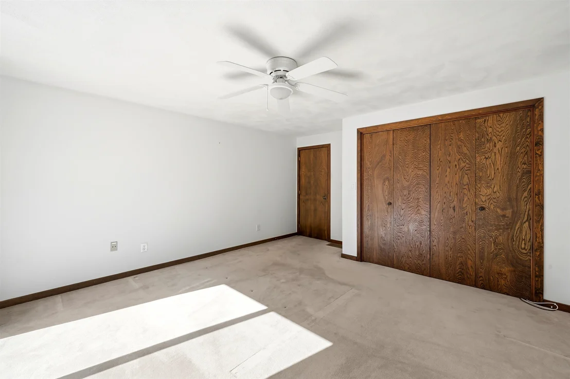 Photo of 88 Meetinghouse