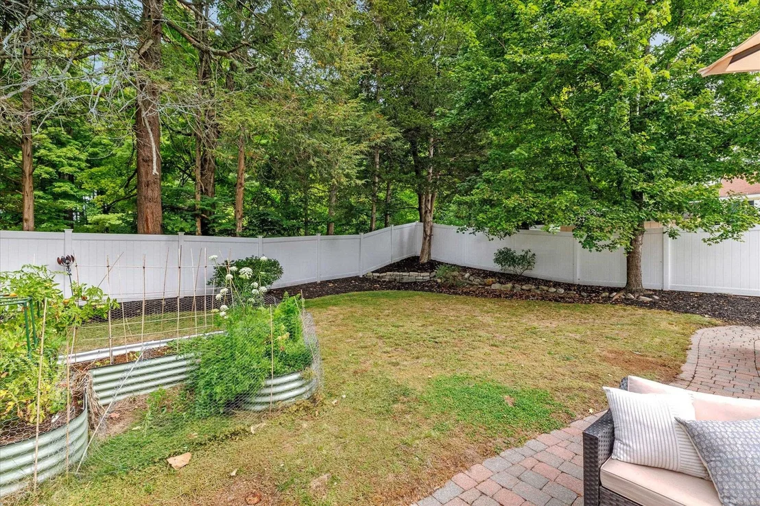 Photo of 19 Monadnock