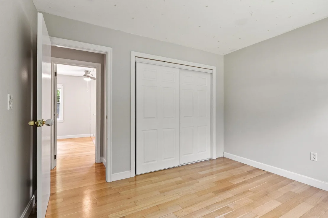 Photo of 42 Butternut