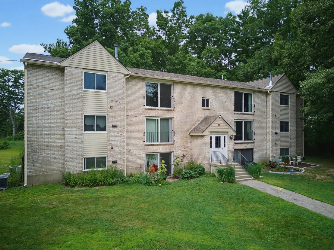 Photo of Unit 9 at 5 Brookside