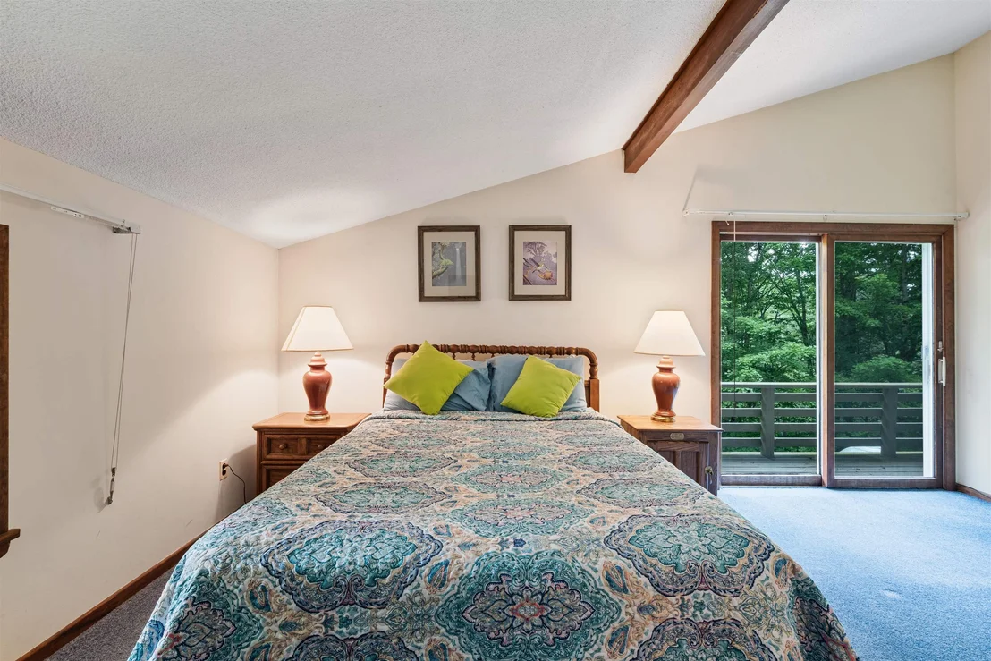 Photo of 153 Eagle Rock