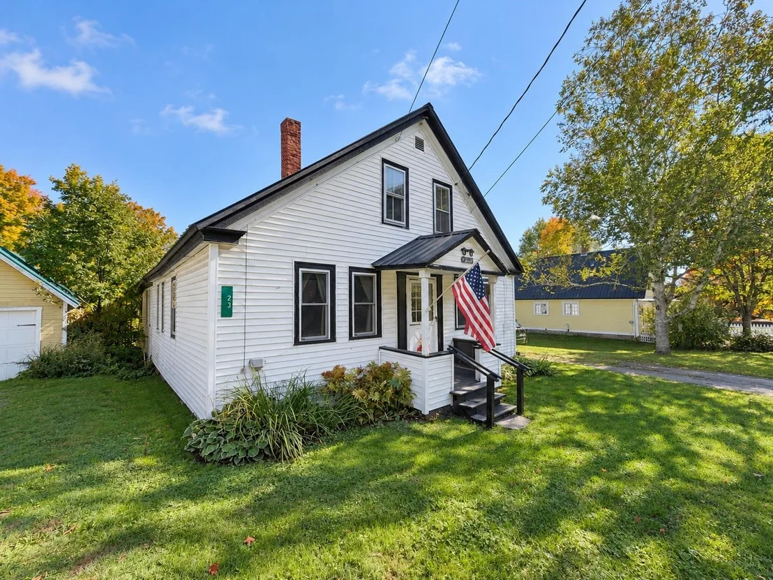 Photo of 23 Bugbee Crossing