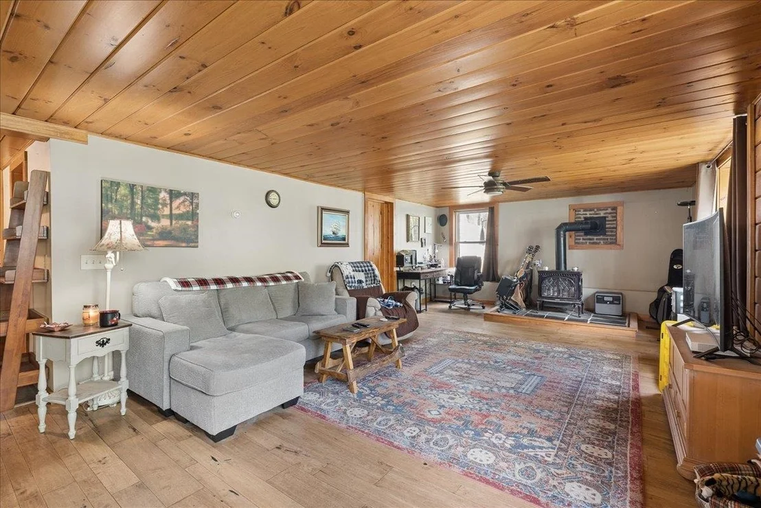 Photo of 321 Loudon