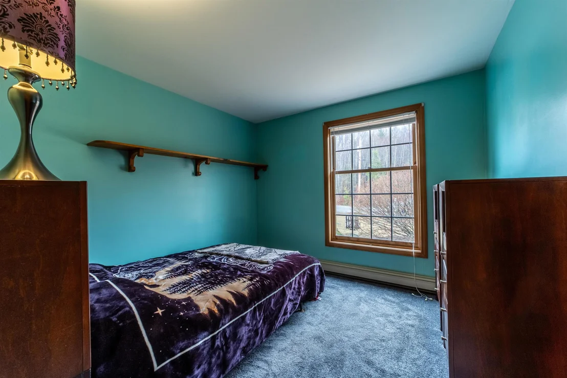 Photo of 450 Upper Birch