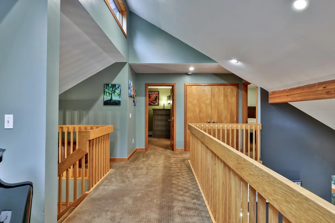 Photo of 28 Mountain View