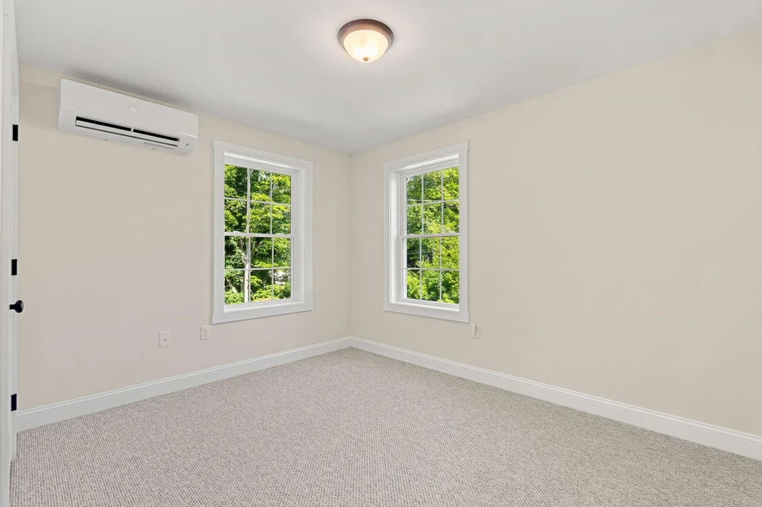 Photo of 15 Bartlett