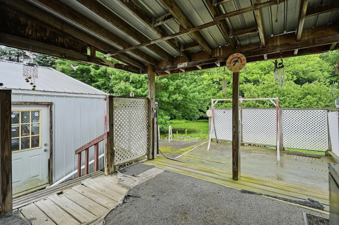 Photo of 104 Ridgeview Drive