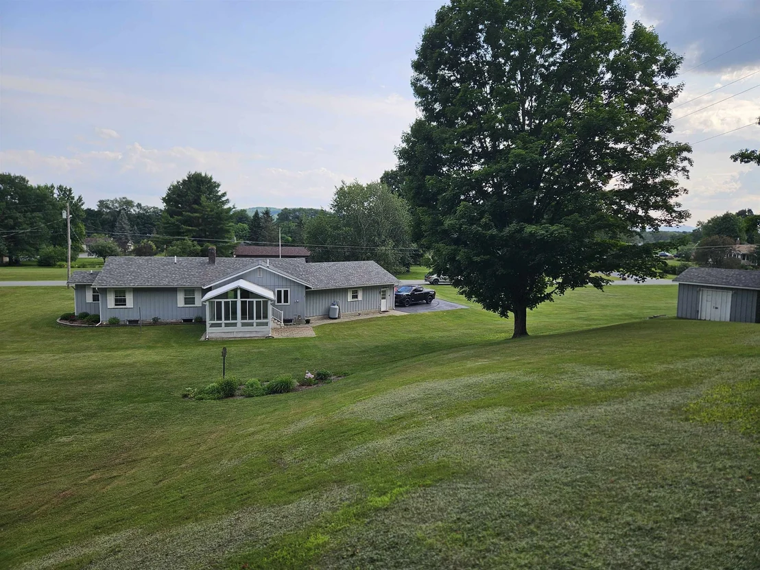 Photo of 168 Morin
