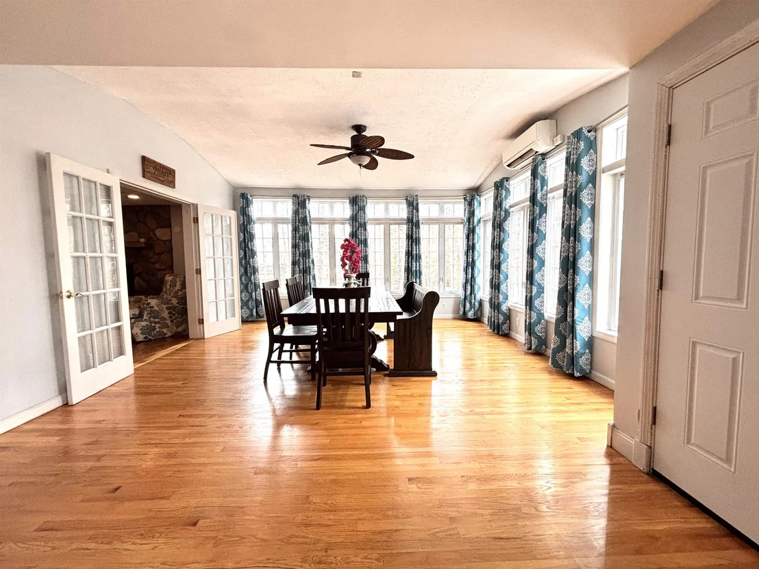 Photo of 87 Juniper