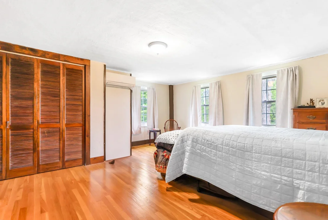 Photo of 32 Bean Hill