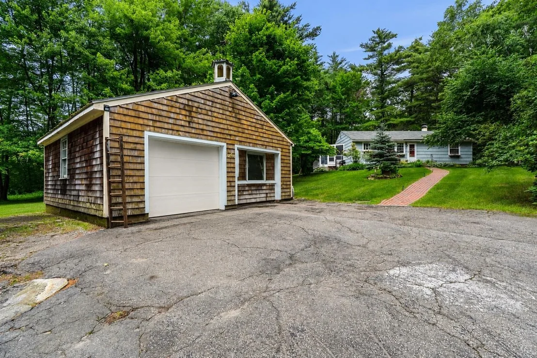 Photo of 13 Barnard Hill