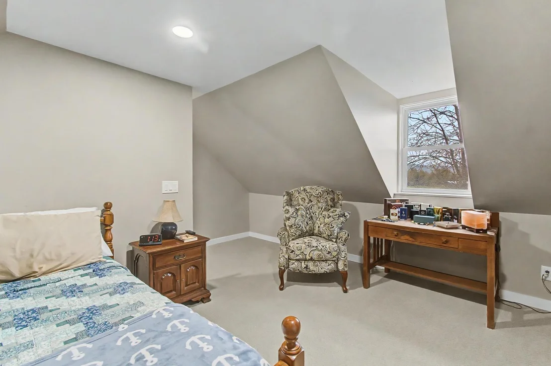 Photo of 4282 Randolph