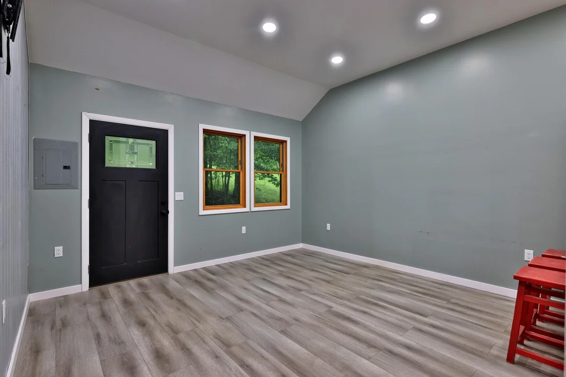 Photo of 28 Mountain View
