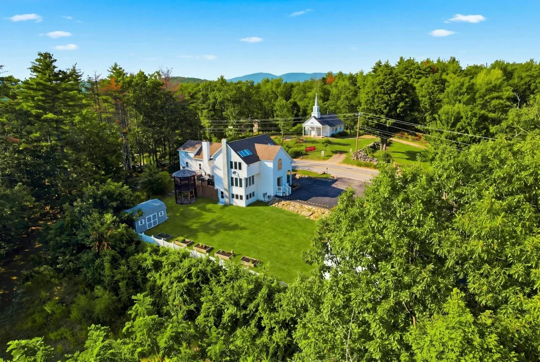Photo of 257 Meredith Neck