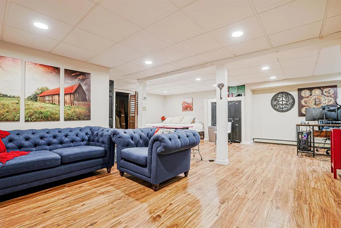 Photo of 19 Winterberry