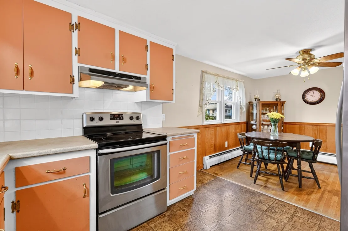 Photo of 16 Beverly