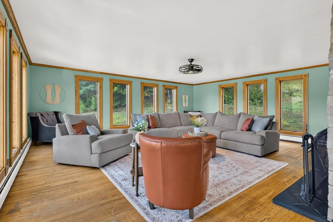 Photo of 661 Wright Orchard