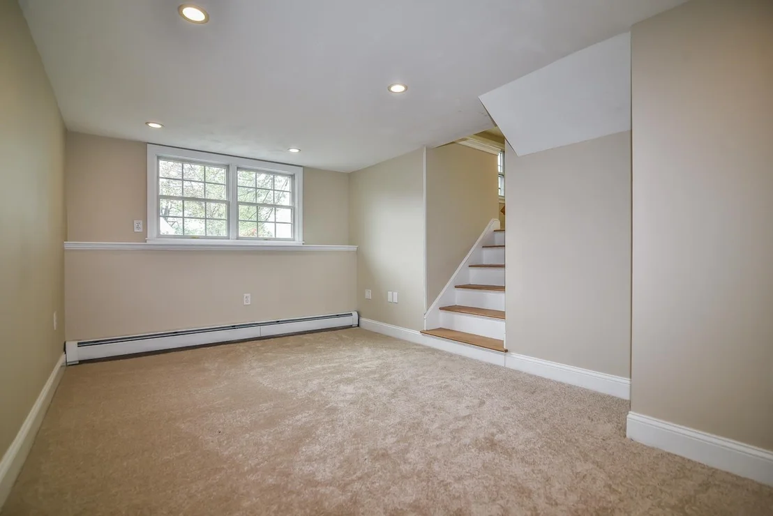 Photo of 14 Centerville