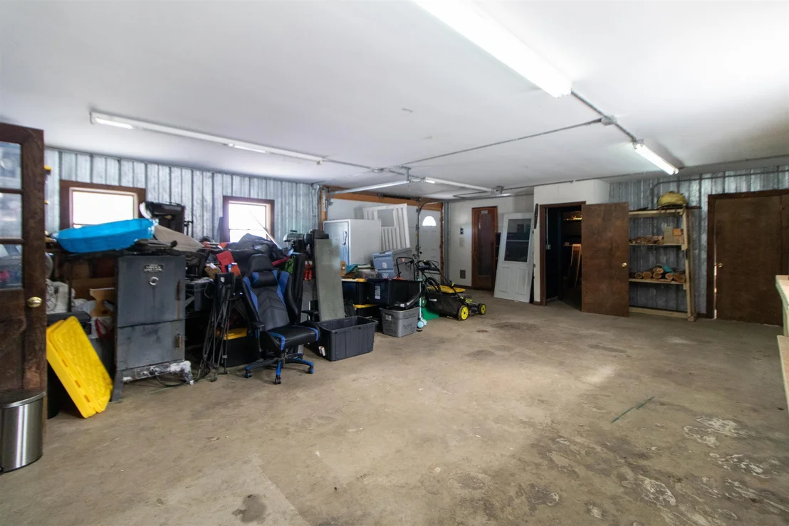 Photo of 2431 Roaring Brook
