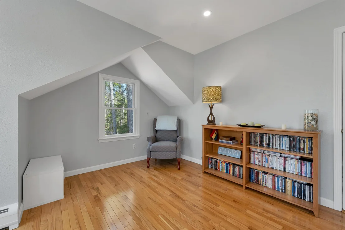 Photo of 35 Robin Acres