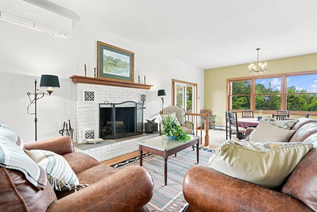 Photo of 656 Highland