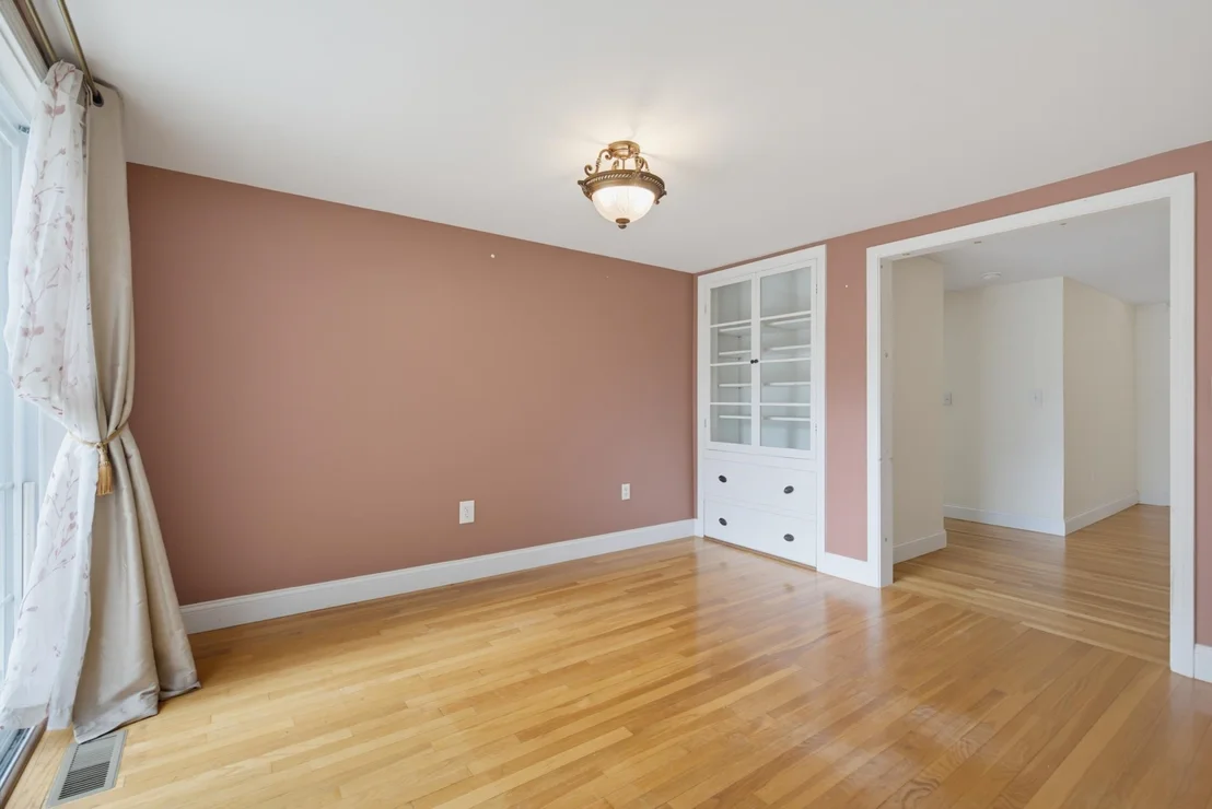 Photo of 35 Pleasant